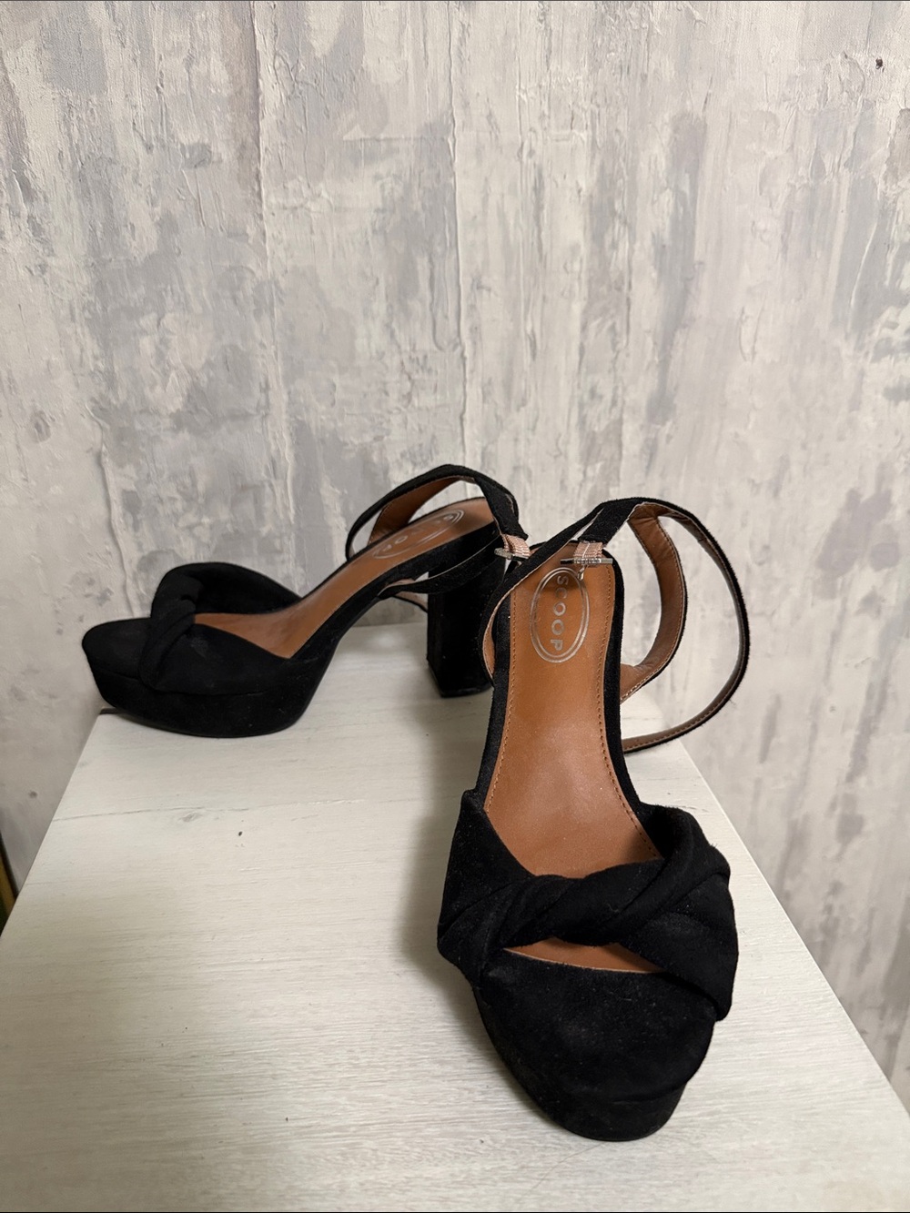 Platform Knotted Black Suede Block Heel Sandals with Ankle Strap